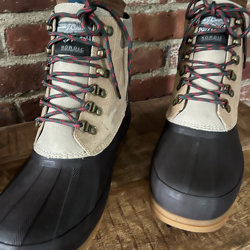 J.Crew Nordic high duck boots with lining size 11 khaki lining comes out